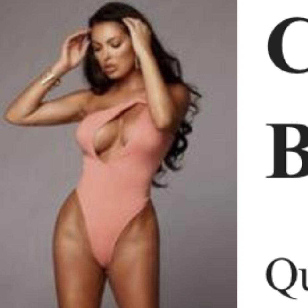 JLUXLABEL PINK KEYHOLE BODYSUIT BRAND NEW